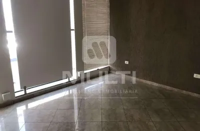Apartamento com 3 quartos à venda no Centro, Uberlândia 