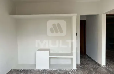 Casa com 3 quartos à venda no Jardim Patrícia, Uberlândia 