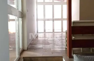 Casa comercial à venda no Fundinho, Uberlândia 