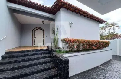 Casa com 3 quartos para alugar no Vigilato Pereira, Uberlândia 