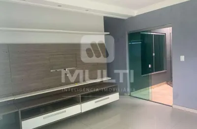 Casa em condomínio fechado com 3 quartos à venda no Alto Umuarama, Uberlândia 