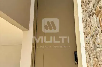 Casa em condomínio fechado com 4 quartos à venda no Morada da Colina, Uberlândia 