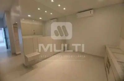 Casa em condomínio fechado com 3 quartos à venda no Buritis, Uberlândia 