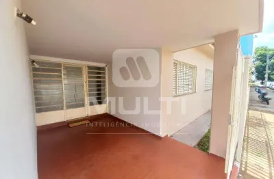 Casa com 3 quartos para alugar no Martins, Uberlândia 