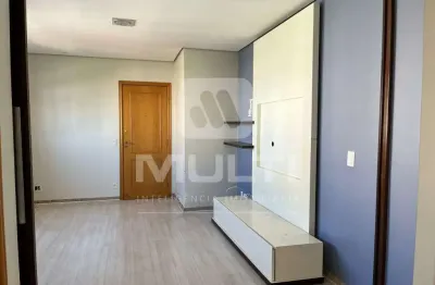 Apartamento com 3 quartos para alugar no Santa Maria, Uberlândia 