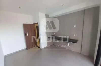 Loft com 1 quarto à venda no Santa Maria, Uberlândia 