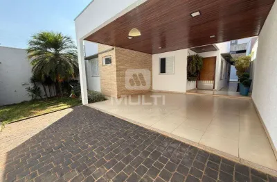 Casa com 3 quartos para alugar no Santa Mônica, Uberlândia 