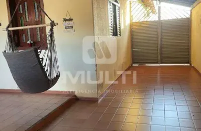 Casa comercial à venda no Tabajaras, Uberlândia 