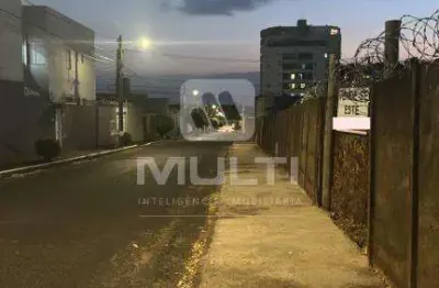 Terreno comercial à venda no Vigilato Pereira, Uberlândia 