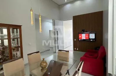 Casa com 3 quartos à venda no Jardim Botânico, Uberlândia 