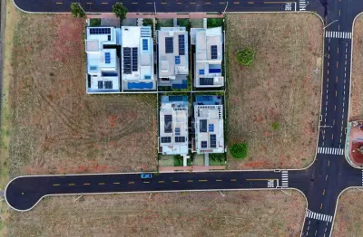 Casa com 4 quartos à venda no Jardim Sul, Uberlândia 