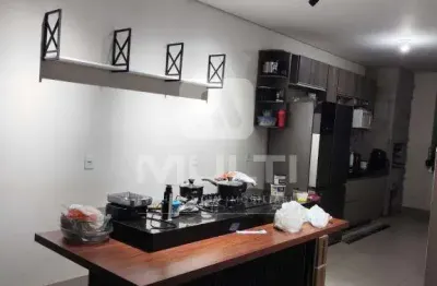 Casa em condomínio fechado com 3 quartos para alugar no Luizote de Freitas, Uberlândia 