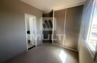 Apartamento com 2 quartos para alugar no Brasil, Uberlândia 