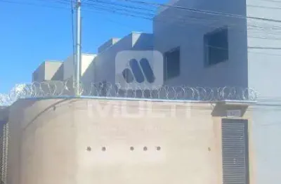 Apartamento com 3 quartos à venda no Alto Umuarama, Uberlândia 