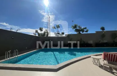 Apartamento com 2 quartos para alugar no Granja Marileusa, Uberlândia 