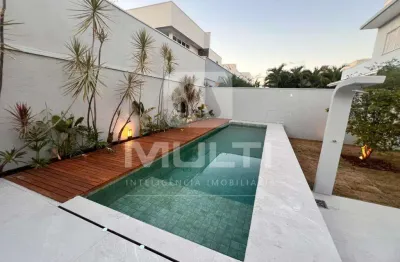 Casa em condomínio fechado com 3 quartos à venda em Laranjeiras, Uberlândia 