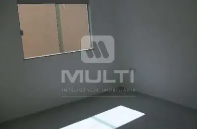 Casa com 3 quartos para alugar no Jardim Europa, Uberlândia 