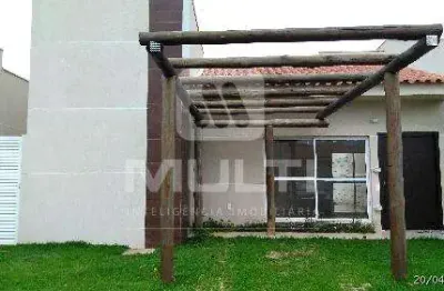Casa em condomínio fechado com 3 quartos à venda em Laranjeiras, Uberlândia 