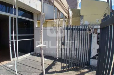 Casa com 3 quartos à venda na Nossa Senhora Aparecida, Uberlândia 