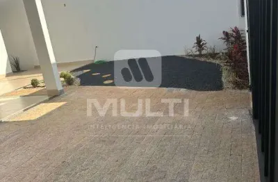 Casa com 3 quartos à venda no Alto Umuarama, Uberlândia 