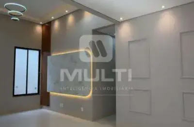 Casa com 3 quartos à venda em Laranjeiras, Uberlândia 