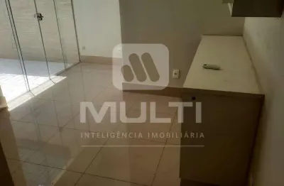 Sala comercial para alugar em Saraiva, Uberlândia 