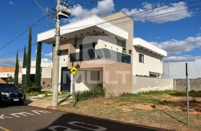 Terreno em condomínio fechado à venda em Laranjeiras, Uberlândia 