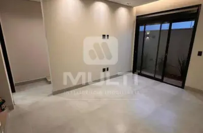 Casa em condomínio fechado com 3 quartos à venda no Portal do Vale, Uberlândia 