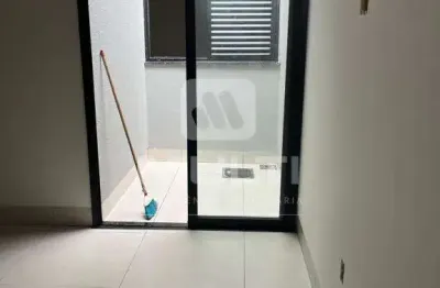 Casa com 3 quartos à venda no Jardim das Palmeiras, Uberlândia 