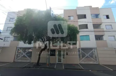 Apartamento com 2 quartos para alugar em Saraiva, Uberlândia 