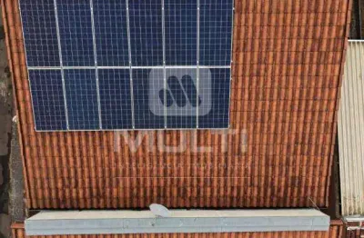 Casa com 3 quartos à venda em Saraiva, Uberlândia 