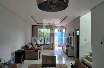 Casa com 3 quartos à venda no Jardim Patrícia, Uberlândia 