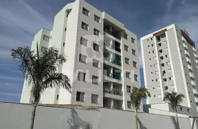 Apartamento com 3 quartos para alugar no Tubalina, Uberlândia 