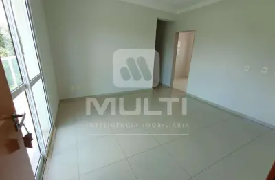 Apartamento com 2 quartos para alugar no Jaraguá, Uberlândia 