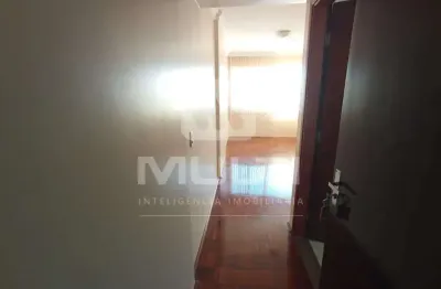 Apartamento com 1 quarto para alugar no Centro, Uberlândia 