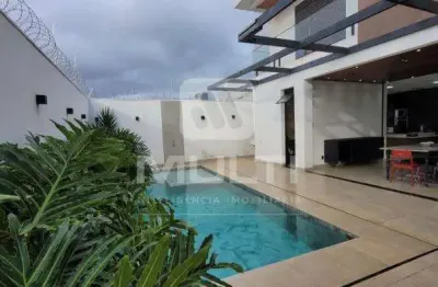 Casa com 4 quartos à venda no Jardim Karaíba, Uberlândia 
