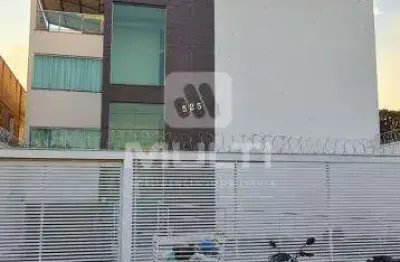 Apartamento com 2 quartos para alugar em Saraiva, Uberlândia 