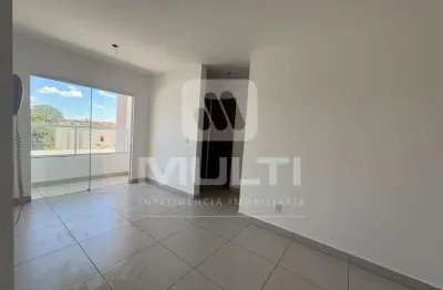 Apartamento com 2 quartos para alugar no Jardim Brasília, Uberlândia 