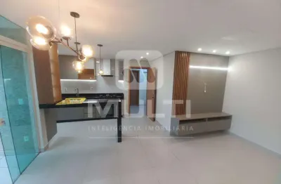 Apartamento com 3 quartos para alugar no Granja Marileusa, Uberlândia 