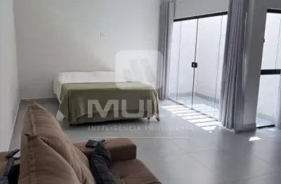 Casa com 3 quartos à venda no Luizote de Freitas, Uberlândia 