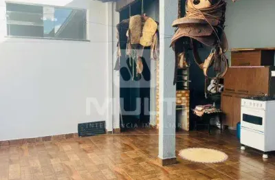 Casa com 3 quartos à venda no Jardim Patrícia, Uberlândia 