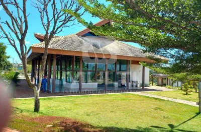 Casa em condomínio fechado com 3 quartos para alugar em Laranjeiras, Uberlândia 