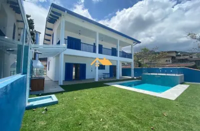 Casa em maresias temporada-14 pessoas, são sebastião-sp: 4 quartos, 2 suítes, 2 salas, 3 banheiros, 4 vagas de garagem, 200m².