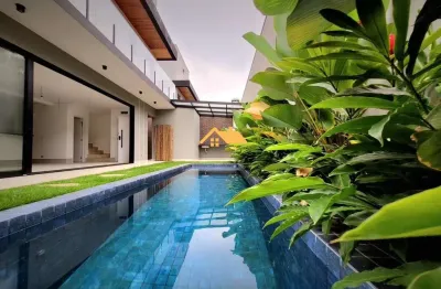 Casa de luxo em condomínio à venda em juquehy, são sebastião-sp: 3 quartos, 3 suítes, 2 salas - imperdível!