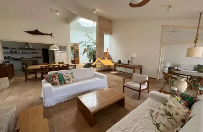 Casa em condomínio à venda em são sebastião-sp - 5 quartos, 5 suítes, 3 salas, 5 banheiros, 2 vagas, 300m².