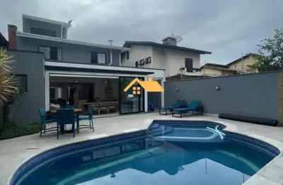 Imperdível casa à venda em juquehy, são sebastião-sp: 3 quartos, 2 suítes, 3 salas, 3 banheiros, 3 vagas, 220m²!