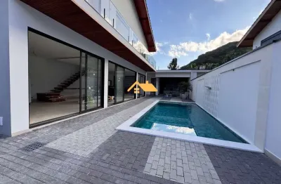 Sobrado novo  à venda em juquehy, são sebastião-sp! 3 quartos, 3 suítes, 2 salas, 4 banheiros, 3 vagas de garagem, 250,00 m² de área.