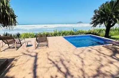 Casa frente ao mar, locacao de temporada- praia de camburi - são sebastião/sp