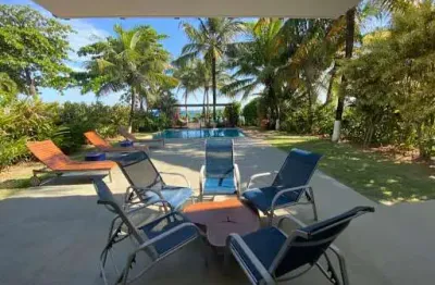 Casa frente ao mar em maresias com 5 suítes e piscina privativa