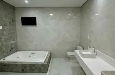 Casa nova no condomínio osvaldo studart na maraponga